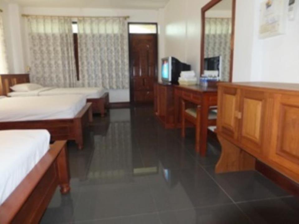 Alisa Guesthouse Pakse Ngoại thất bức ảnh