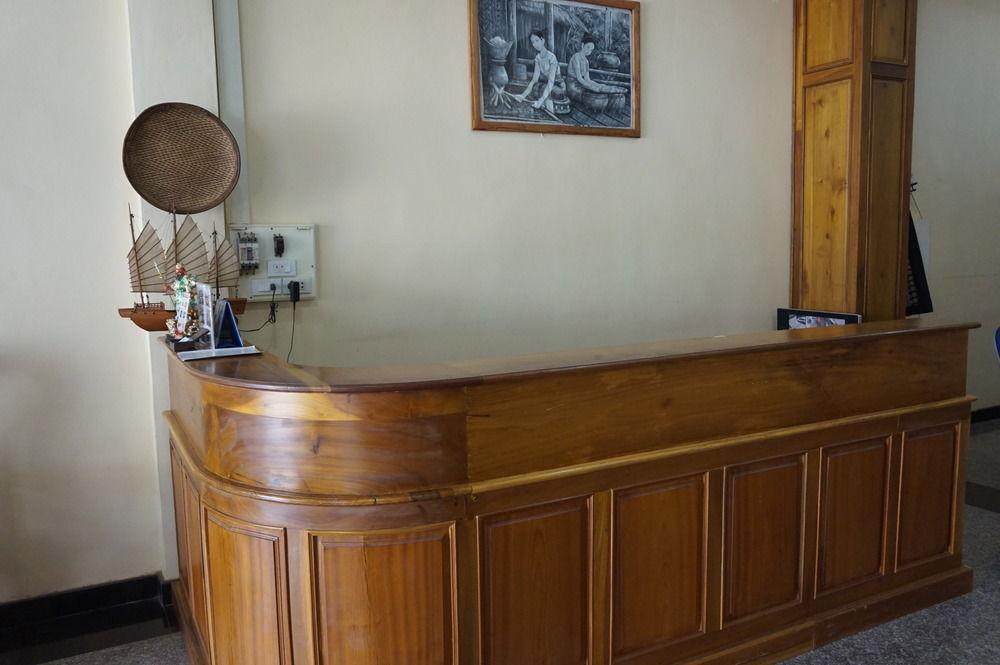 Alisa Guesthouse Pakse Ngoại thất bức ảnh