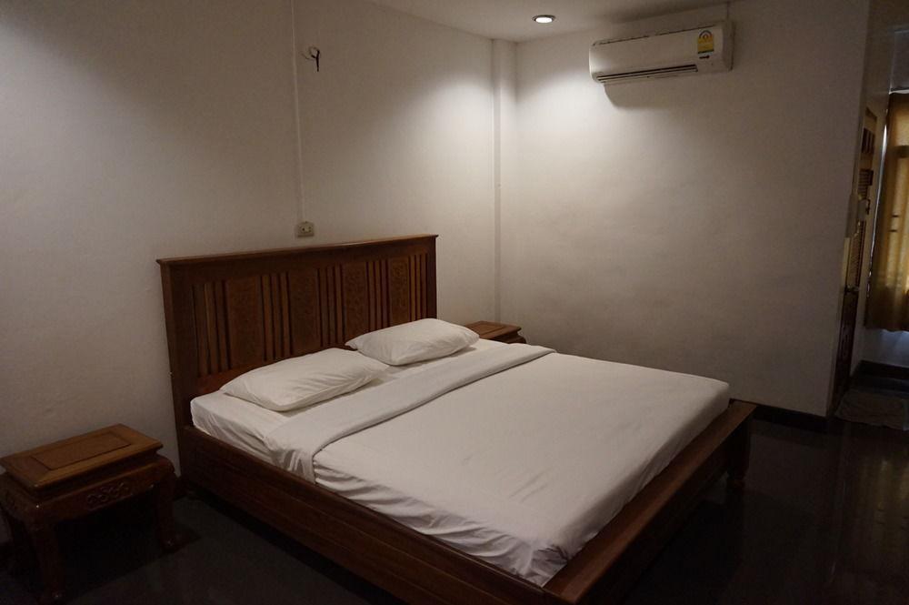 Alisa Guesthouse Pakse Ngoại thất bức ảnh