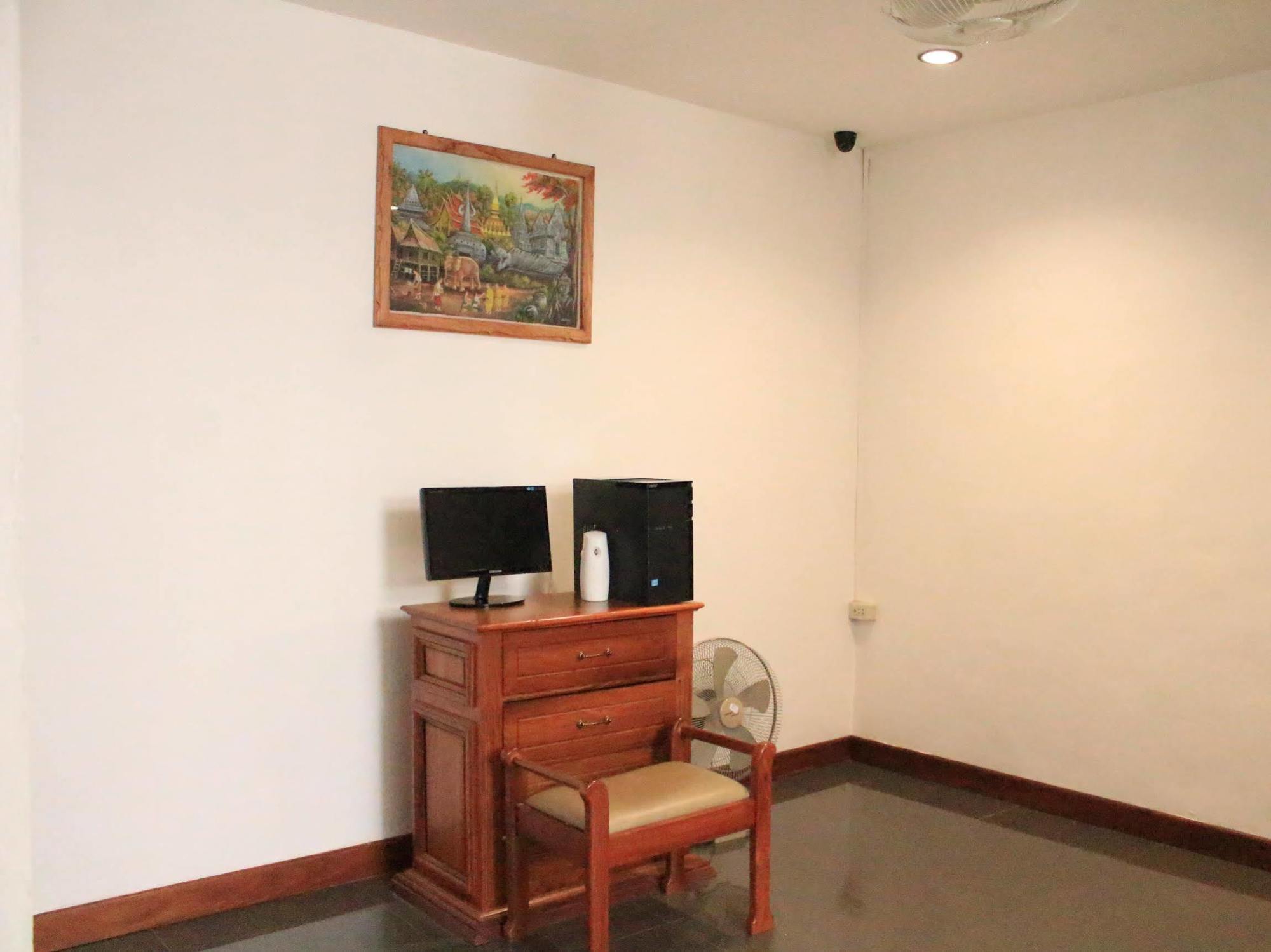 Alisa Guesthouse Pakse Ngoại thất bức ảnh