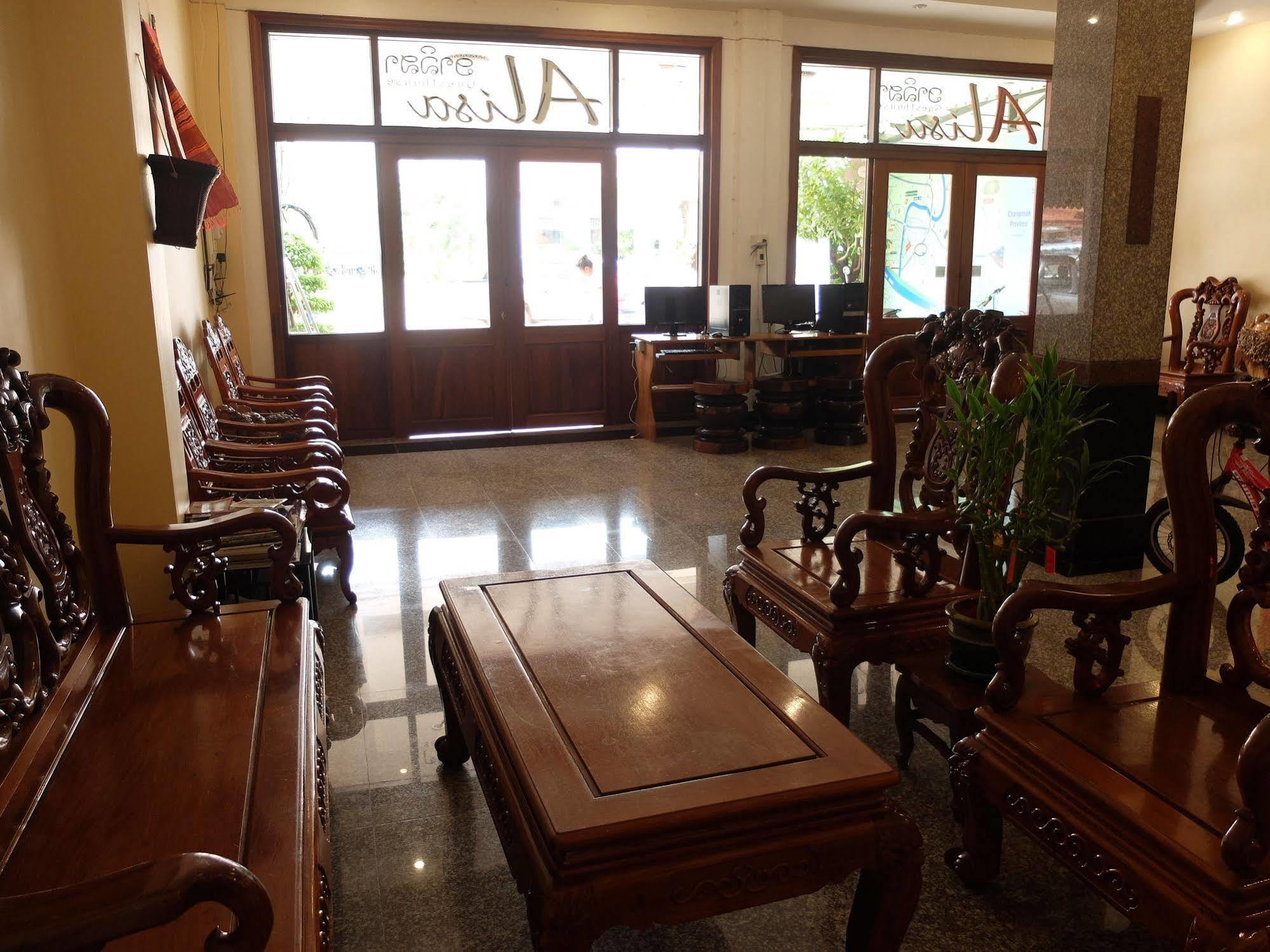 Alisa Guesthouse Pakse Ngoại thất bức ảnh